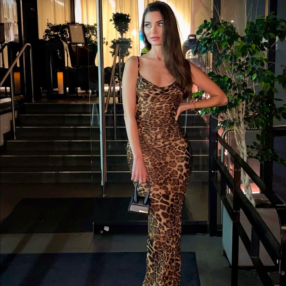 Rat and boa style leopard dress - Picture 3 of 13